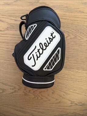 Titleist black and white desk caddy